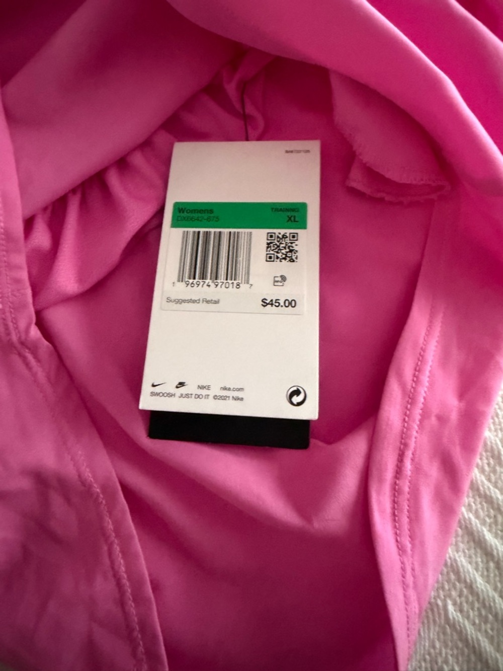 Nike Women's High-Waist Dri-FIT shorts - Picture 8 of 8